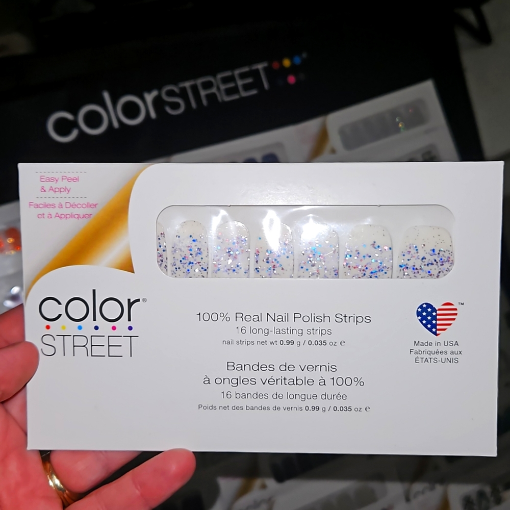 Colorstreet
